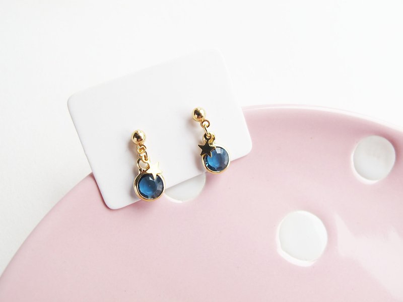 ＊Rosy Garden＊Navy blue crystal little stars earrings - ต่างหู - แก้ว สีน้ำเงิน