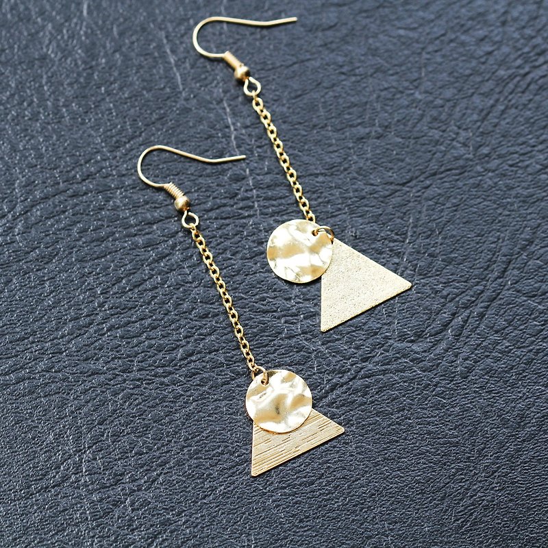 [Da Da Daily] Gold minimalism geometry long earrings - Earrings & Clip-ons - Other Metals Gold