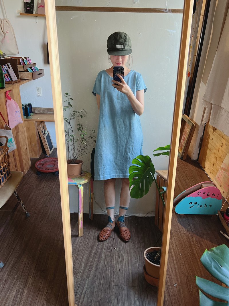 心花系列-微瑕疵特惠-口袋牛仔斜袖洋裝 - 洋裝/連身裙 - 棉．麻 藍色