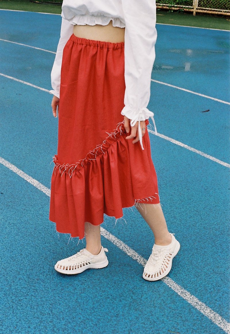 ผ้าฝ้าย/ผ้าลินิน กระโปรง สีแดง - Señorita Skirt (Red Denim)