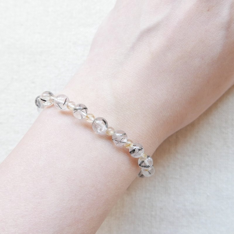 Limited to 1 item. Black hair crystal x titanium crystal elastic bracelet - สร้อยข้อมือ - เครื่องเพชรพลอย ขาว