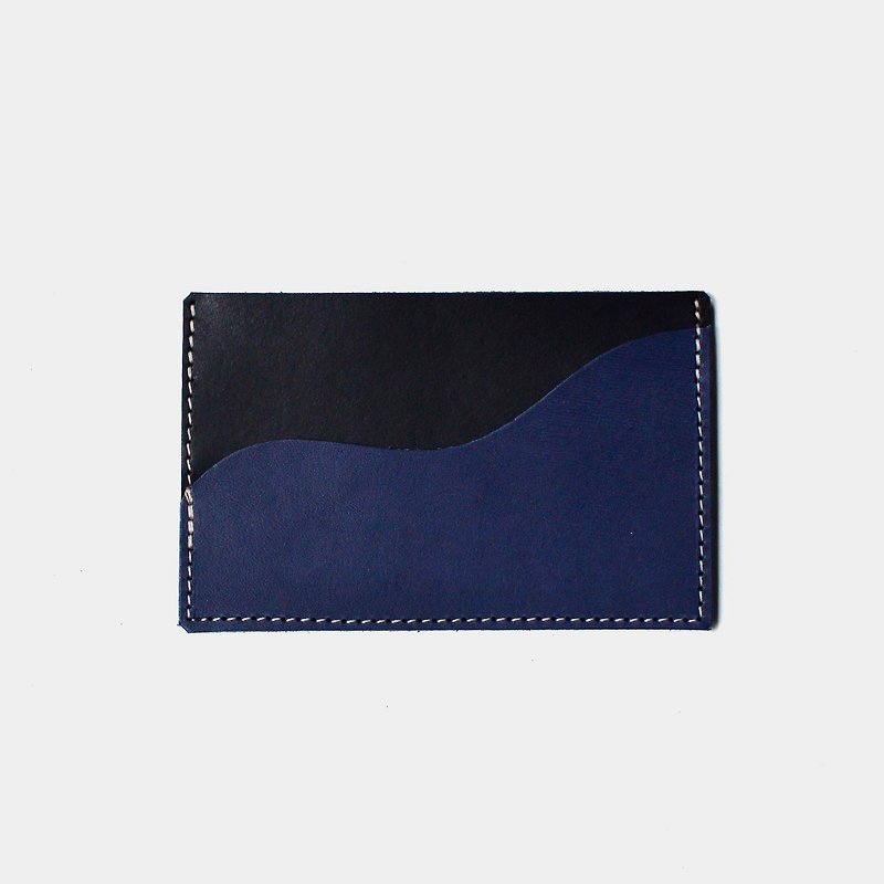 [Shaking blueberry juice] vegetable tanned cowhide business card holder black X blue leather card holder lettering gift - Card Holders & Cases - Genuine Leather Black