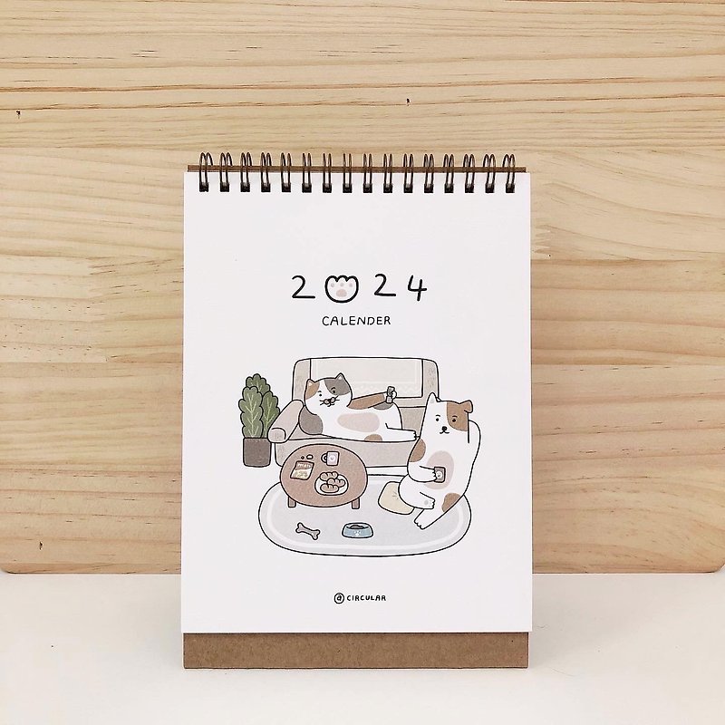 2024年三角卓上カレンダー ～人生は可愛くて可愛くて～ - カレンダー - 紙 
