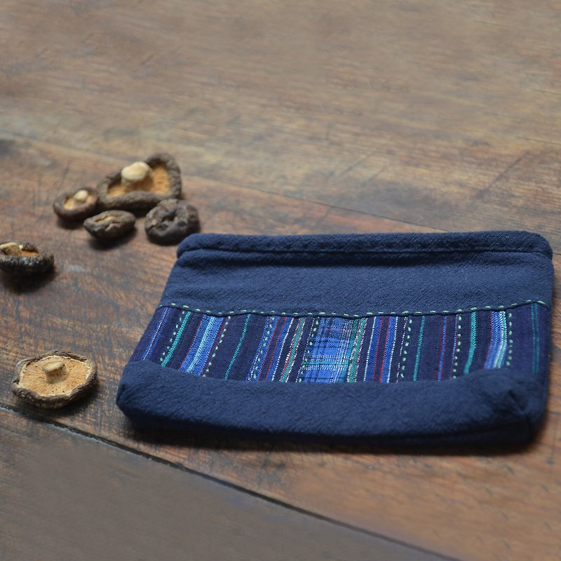 古い土の布のパッチワークの化粧品の袋 - ポーチ - コットン・麻 ブルー