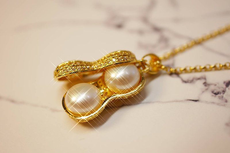 Gold Pendant-Gold + Pearl Pendant-Peanut Shape-Pendant - สร้อยคอ - ทอง 24 เค สีทอง