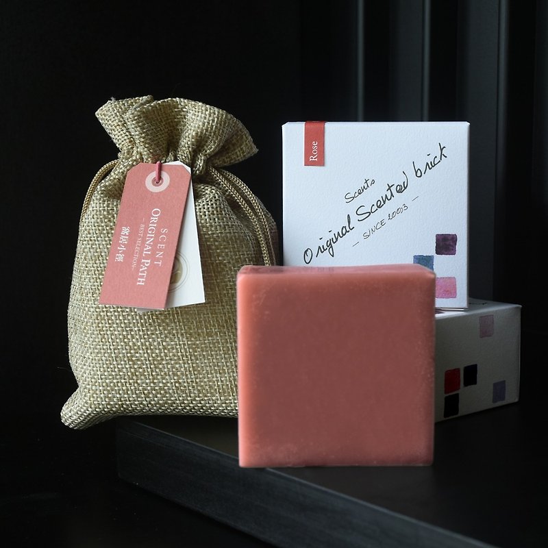 Classic and timeless tune │ Rose Garden Essential Oil Fragrant Brick │ Handmade - Fragrances - Wax Red