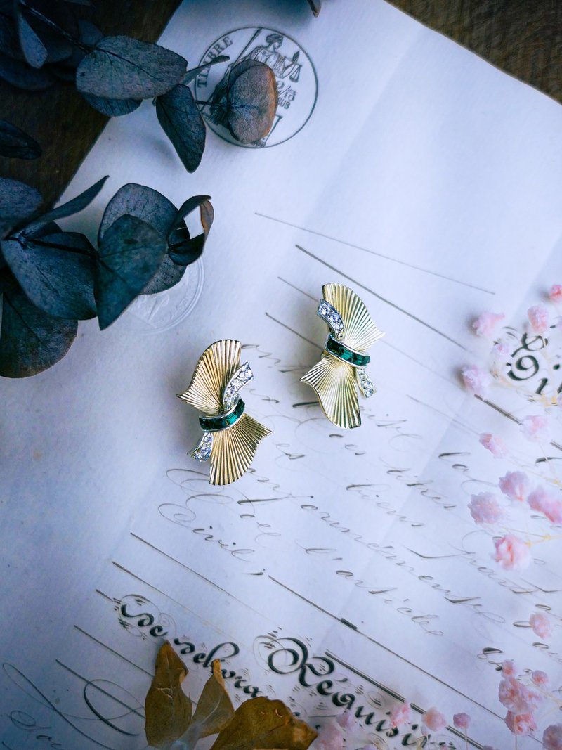 Coro 裙擺飄逸緞帶耳環—美國古董首飾 Vintage Jewelry - 耳環/耳夾/耳骨夾 - 其他金屬 