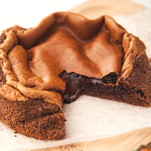 蕾安娜法式手工甜點x美好時光咖啡 融心半熟凹蛋糕-巧克力6吋#軟綿細緻#濃郁巧克力#頂級法芙娜可可