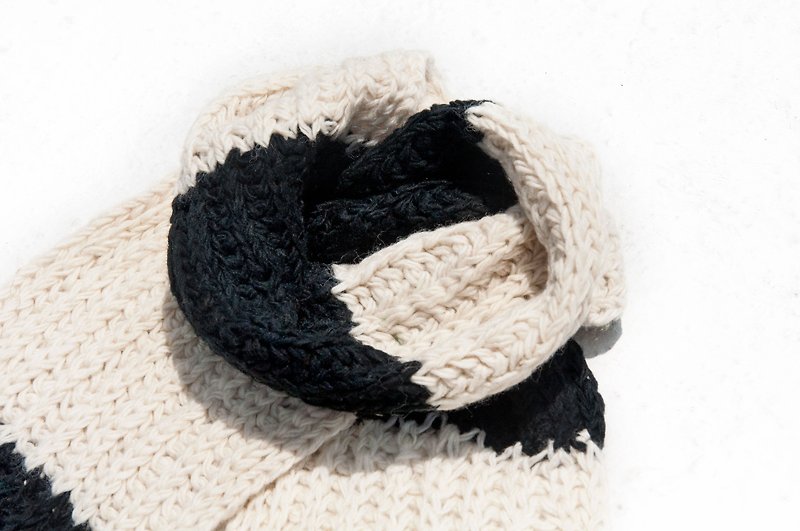 Hand-woven pure wool scarf / knit scarf / crochet striped scarf / handmade knit scarf - black and white geometry - Knit Scarves & Wraps - Wool Black