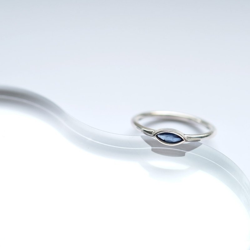 Natural sapphire marquise ring in 925 Silver - General Rings - Other Metals Blue