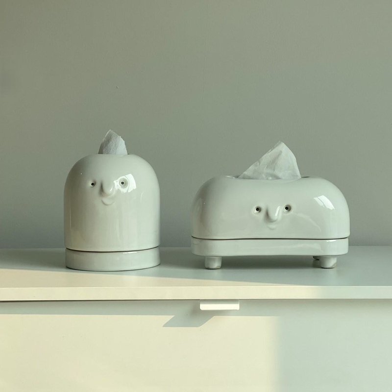 Ceramic tissue box - 花瓶/花器 - 陶 
