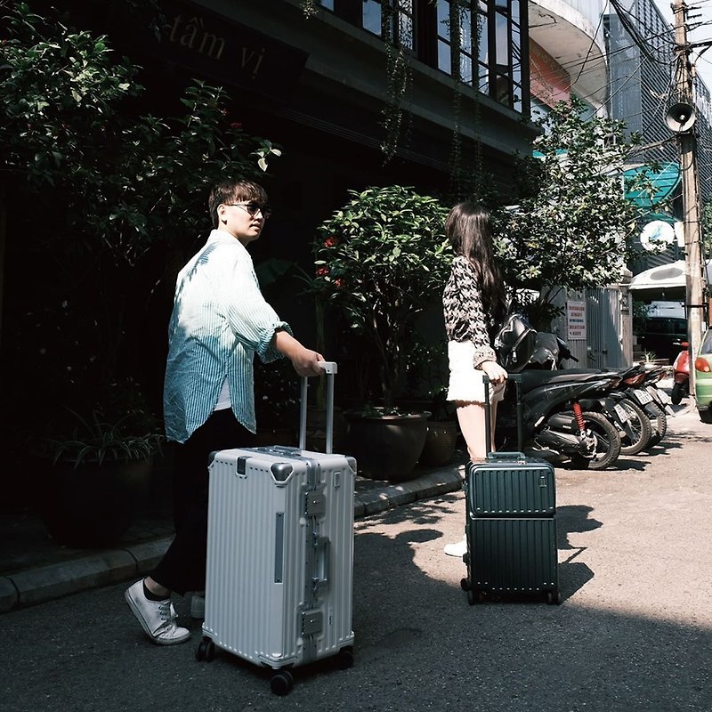 cctogo cup electric travel suitcase - 24 inches + 20 inches aluminum frame box - กระเป๋าเดินทาง/ผ้าคลุม - พลาสติก ขาว