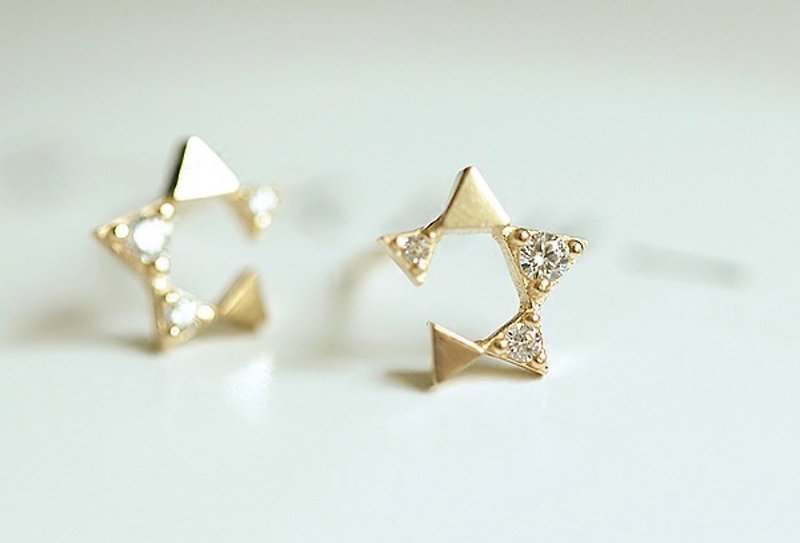14k star crushed Stone earrings - Earrings & Clip-ons - Silver Gold