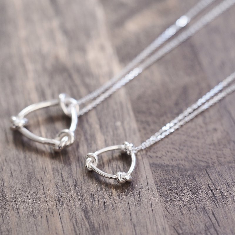 2 pieces set) Eternal knot pair necklace Silver 925 - Necklaces - Other Metals Silver