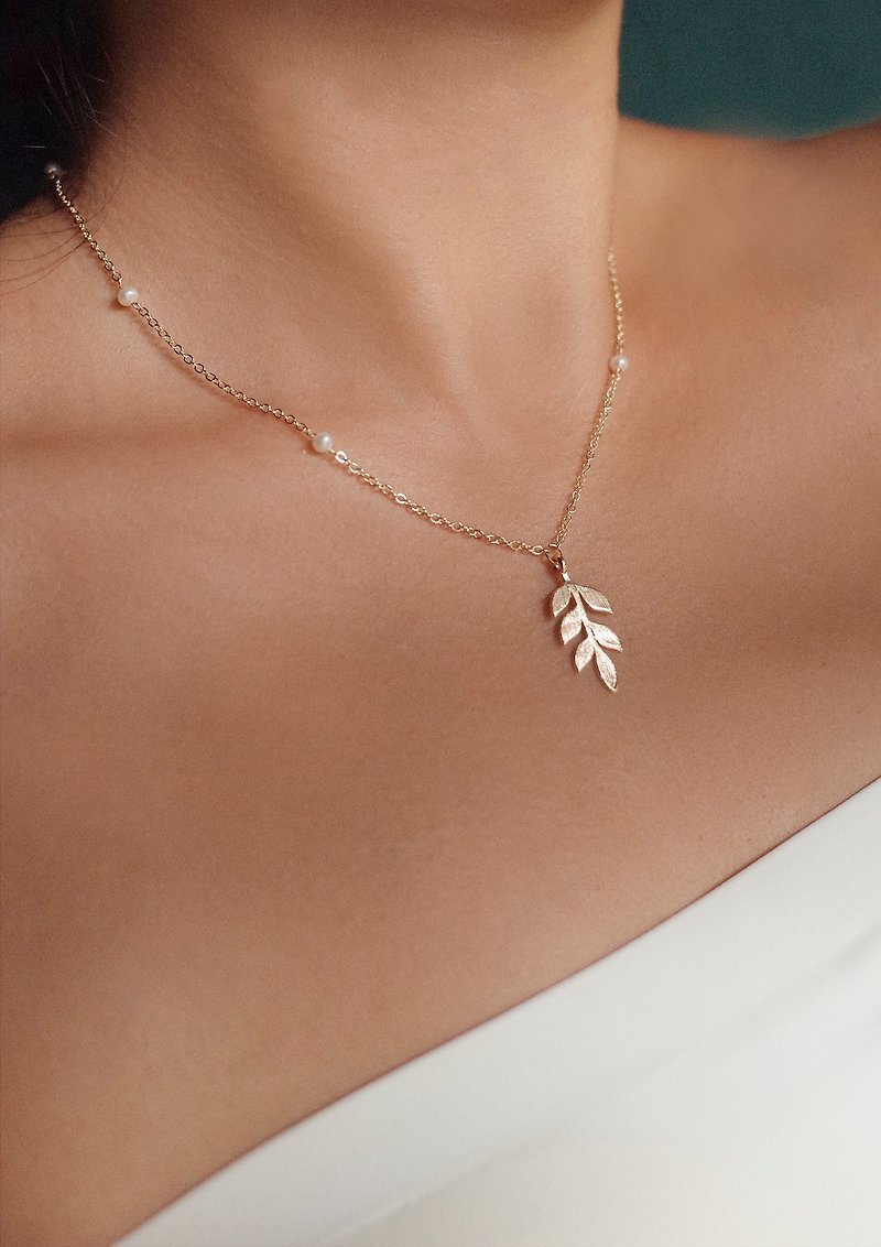 5: AM 14K gold leaf vein symmetry pearl necklace