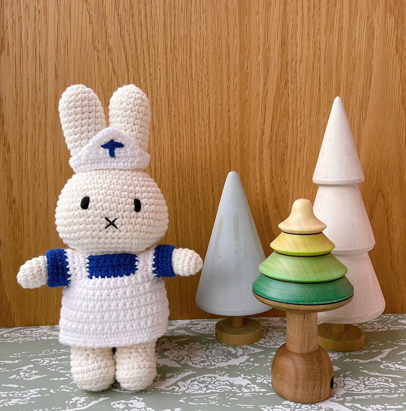 荷蘭 Just Dutch | Miffy 米飛兔 編織娃娃和她的護士裝 - 玩偶/公仔 - 棉．麻 白色
