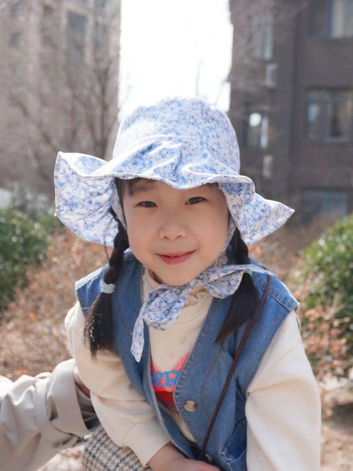 裁縫地圖 英國Liberty環保印花tana有機A類棉面料兒童淡藍色碎花漁夫遮陽帽