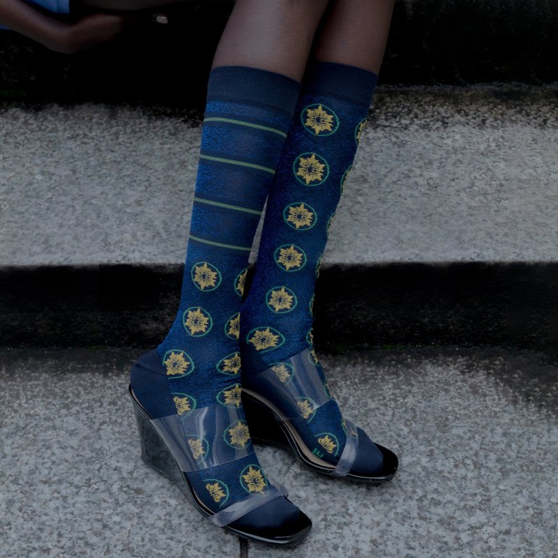 KL002 Moulin Ciel 藍黃撞色亮片點點不對稱長襪 - 襪 - 尼龍 藍色