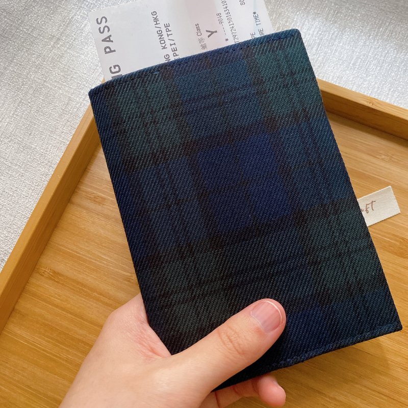 護照套 Passport Holder 護照夾 護照收納 蘇格蘭格仔款 - 護照夾/護照套 - 棉．麻 