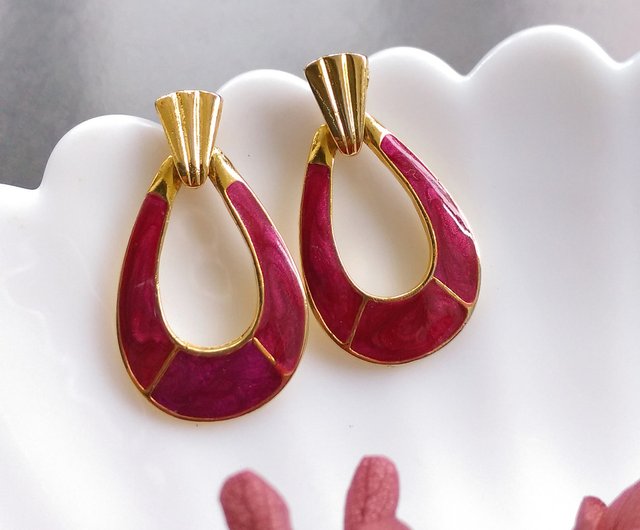 Red clearance enamel earrings