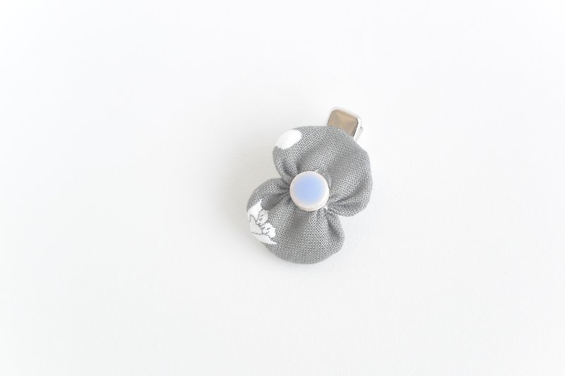 Baby butterfly hairpin - white - Hair Accessories - Other Materials Gray