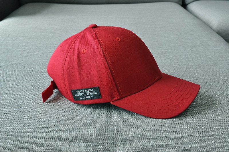 2018/Courage is my weapon酒紅色 - Hats & Caps - Cotton & Hemp Red