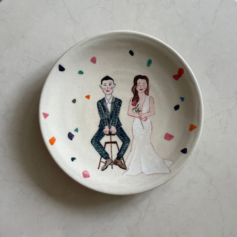 Handmade Ceramic Caricature Memorial Plate Custom Gifts Wedding Gifts - จานและถาด - ดินเผา ขาว