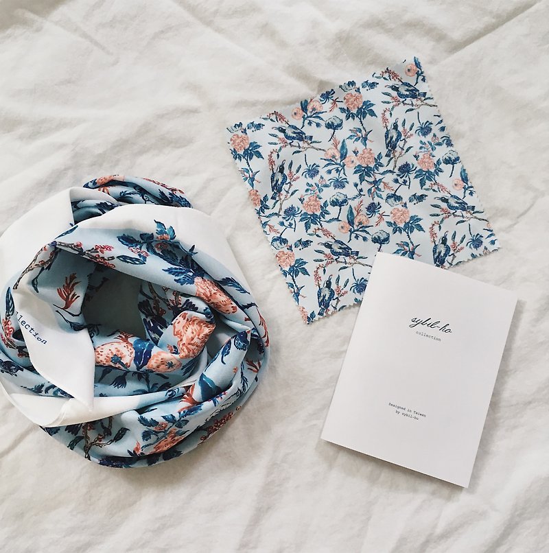 sybil-ho light-color flower and fruit square silk scarf and lens cleaning cloth set - อื่นๆ - เส้นใยสังเคราะห์ สีน้ำเงิน