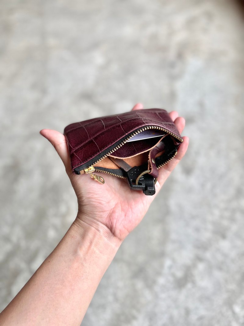 Key card case-red wine crocodile vegetable tanned leather can hold keys, change and cards【LBT Pro】 - ที่ห้อยกุญแจ - หนังแท้ สีม่วง