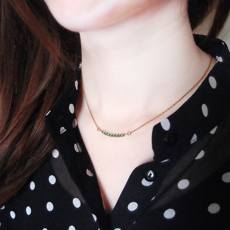 VIIART. The years are quiet-foggy green. Antique Bronze bead necklace - สร้อยคอ - โลหะ สีทอง