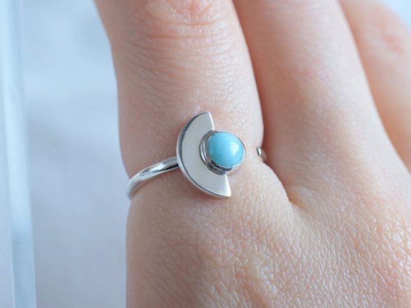 Semi sphere ring  Larimar ラリマー　天然石シルバーリング　スカイブルー - 戒指 - 其他金屬 藍色
