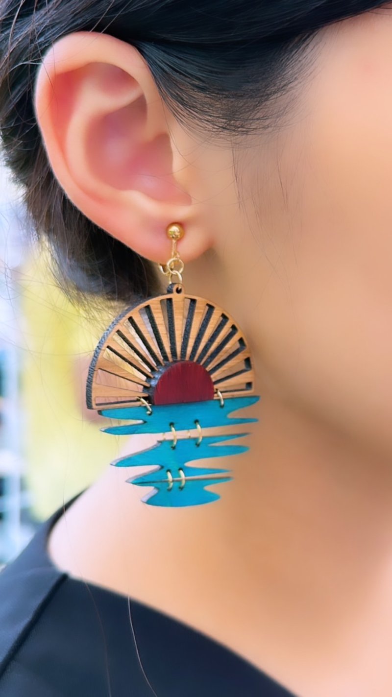 Sunrise earrings~ - ต่างหู - ไม้ หลากหลายสี