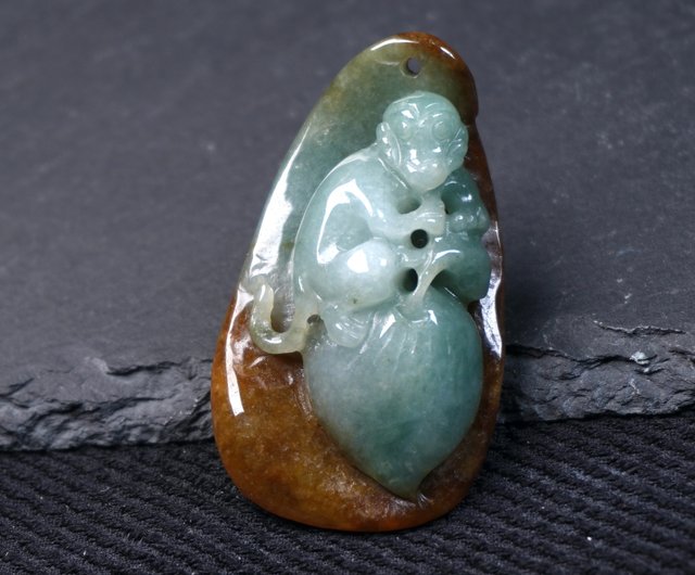三彩翡翠 巧彫 猿と桃 | 天然ミャンマー産翡翠A貨 | ギフト - ショップ