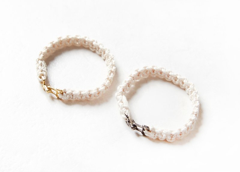 Weave simple buckle bracelet - braided simple buckle bracelet (white) (black buckle light / fog gold buckle) - Bracelets - Cotton & Hemp White