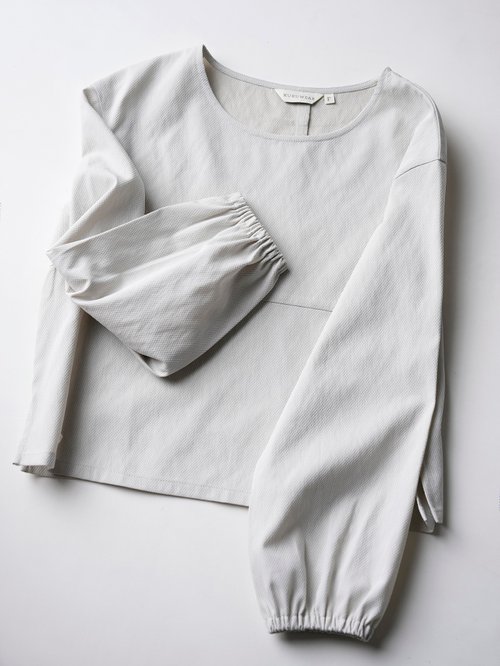 許許兒 XUXUWEAR 春日島嶼長袖上衣-海沫