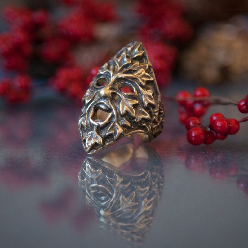 Heavy forest spirit ring. Massive ring. Pagan god jewelry. Present for man. Art - 戒指 - 其他金屬 橘色