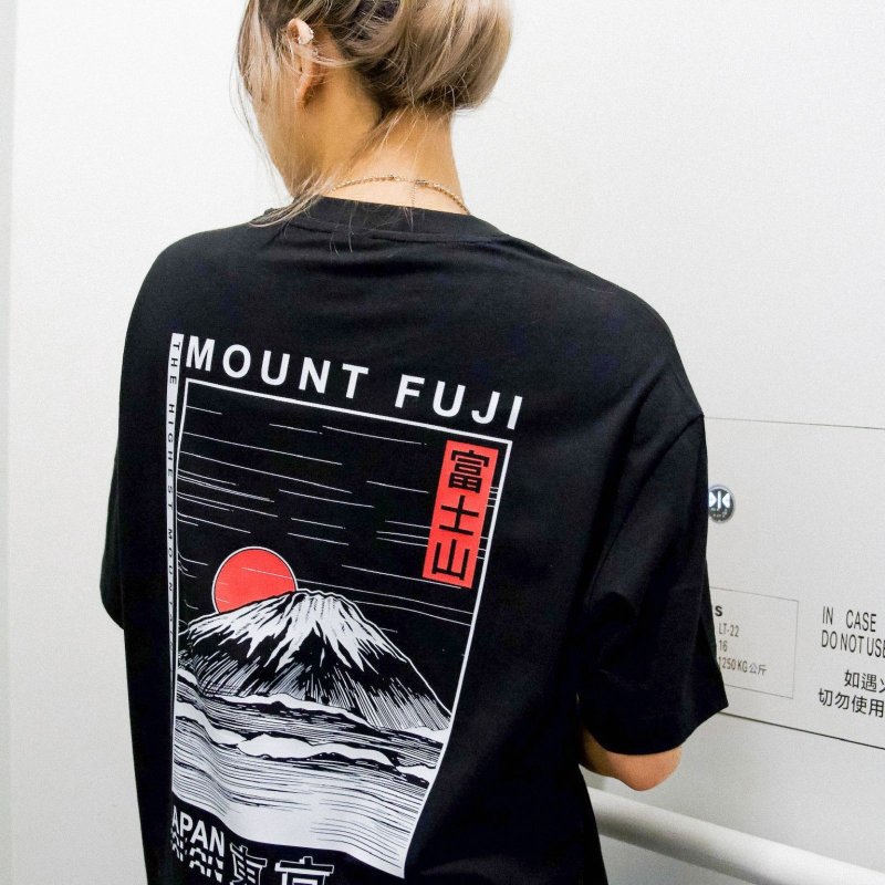 【CREEPS】Mount Fuji 寬鬆重磅印花T恤 210g - 男 T 恤 - 棉．麻 多色