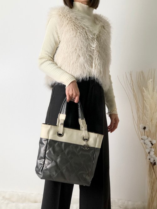 日本直送 名牌中古包 】CHANEL シャネル キルティング ココチャーム