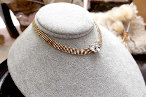 Travel Genius 中古店 日本中古銀色閃鑽閃石水晶短頸鍊choker 高階二手古著珠寶首飾