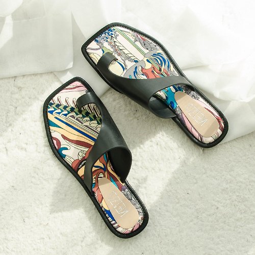 Keizu 好鞋好設計 牛皮豔夏彩繪方頭指套夾腳拖鞋 | 黑 | 韓國設計