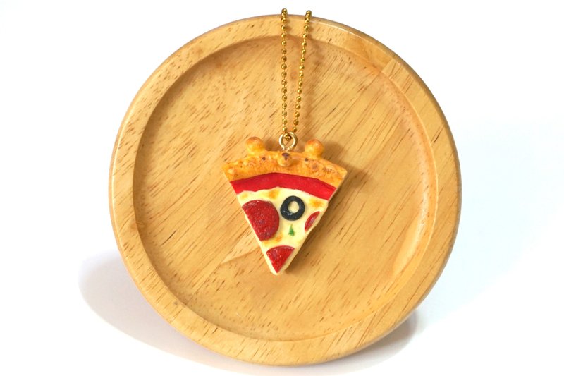 HealingKuma Collection Pizza Bear Keyring | Food Clay Handmade Ornament - ที่ห้อยกุญแจ - ดินเหนียว หลากหลายสี