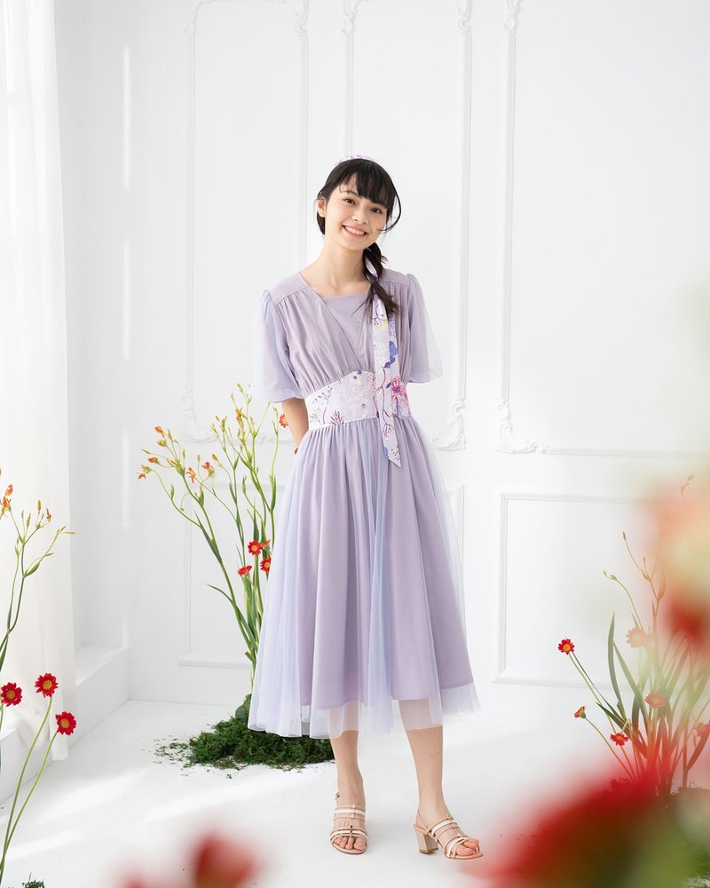 [Boli Printing] Can attack and defend the palace deep V spinning yarn dress with long sleeves and gauze skirt Queen's Purple - ชุดเดรส - ผ้าฝ้าย/ผ้าลินิน สีม่วง