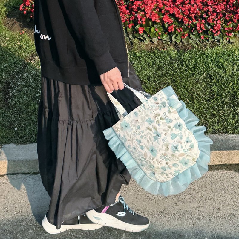 【客製】荷葉邊輕紗手提包/手提袋訂製(多色棉布圖案自選) - 手提包/手提袋 - 棉．麻 多色