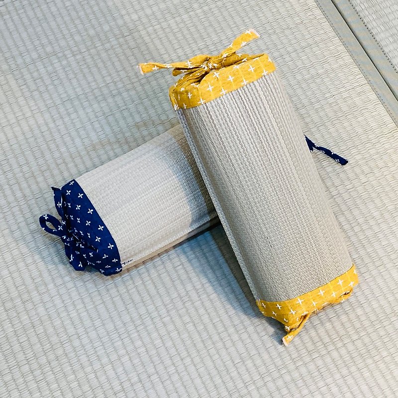 【質感舒眠】日本製 詩織藺草角枕 細膩縫製刺子 日式工藝 高 - 枕頭/咕𠱸 - 植物．花 