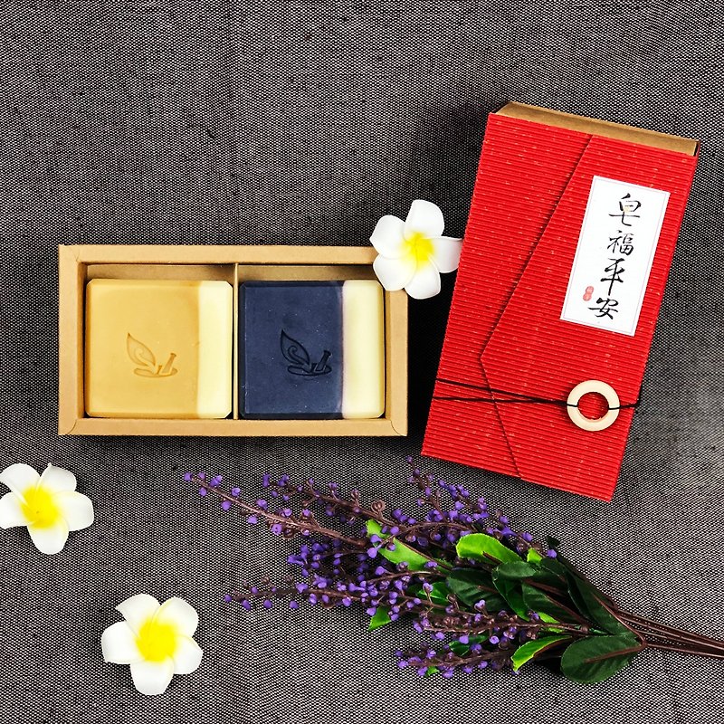 Cold-process Handmade Soap Gift Box with Chinese calligraphy Style Design - Soap - Other Materials Red