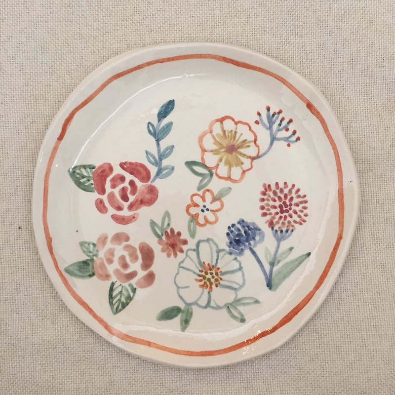 flower plate - 餐桌/書桌 - 瓷 多色