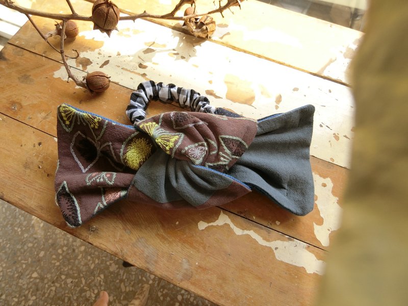 蝴蝶刺繡 拼布 寬版髮帶 - 髮箍/髮帶 - 棉．麻 多色