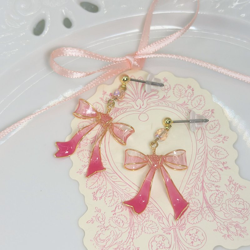 Gradient Pink Bow Earrings Pushしliveピアス Hypoallergenic Earrings - Earrings & Clip-ons - Resin Pink