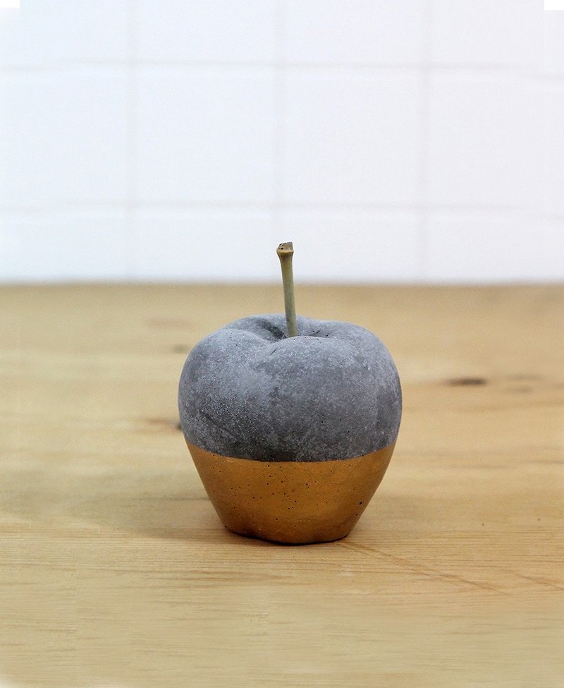 SUSS-日本Magnets 微奢華風格高質感蘋果造型水泥紙鎮-現貨 - 其他 - 水泥 灰色