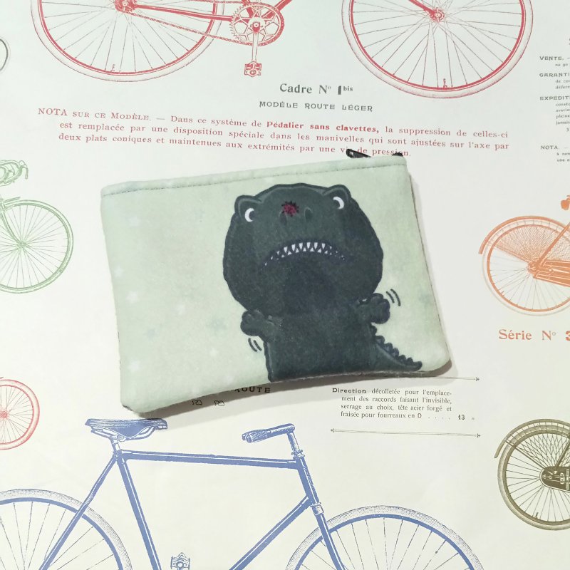 恐龍抓瓢蟲-不織布零錢包 - 零錢包/小錢包 - 其他人造纖維 